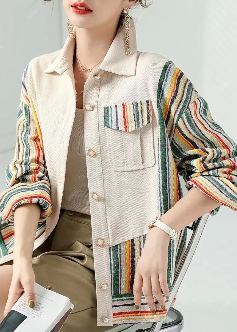 Beautifully Finished Coat in a Timeless Design