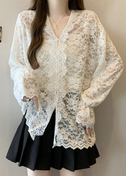 Effortlessly Elegant Shirt with a Timeless Design