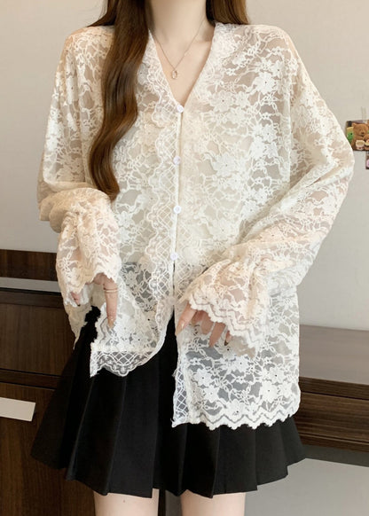 Effortlessly Elegant Shirt with a Timeless Design