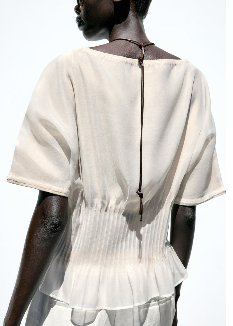 Elegantly Styled Shirt for Everyday Wear