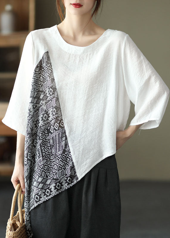 Classic Vintage Blouse with a Flattering Fit