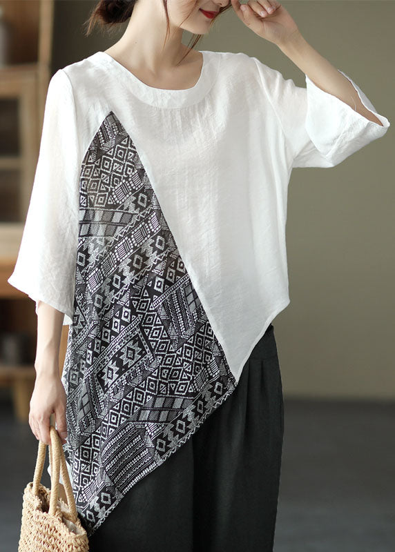Classic Vintage Blouse with a Flattering Fit