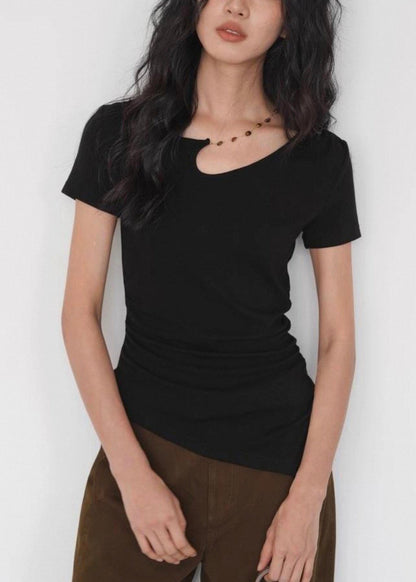 Well Tailored Shirt with a Graceful Silhouette