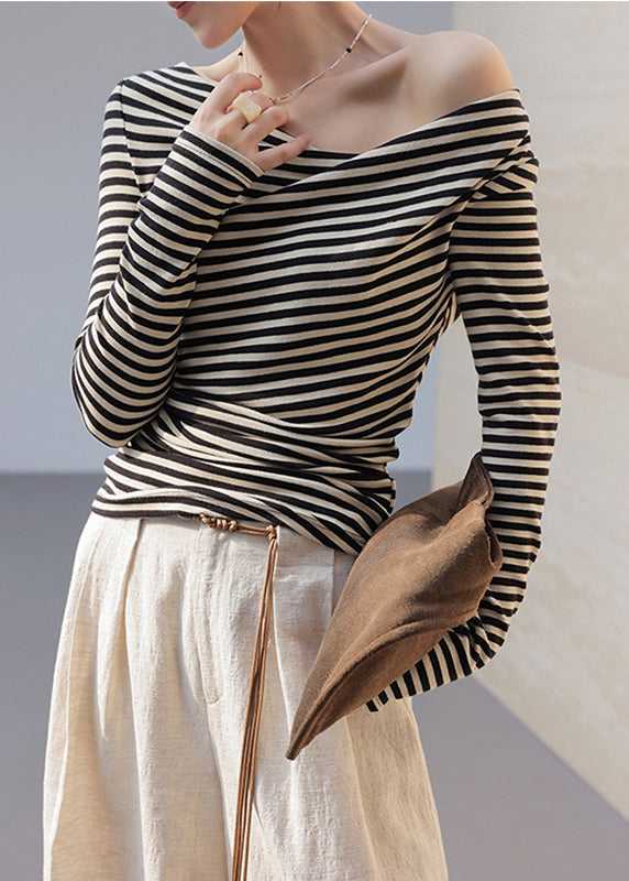 A Vintage Style Shirt with Delicate Timeless Details
