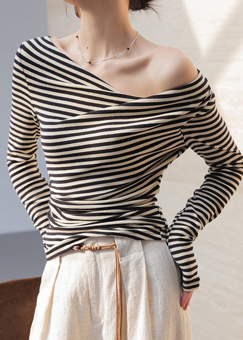 A Vintage Style Shirt with Delicate Timeless Details