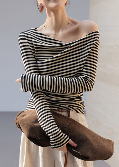A Vintage Style Shirt with Delicate Timeless Details