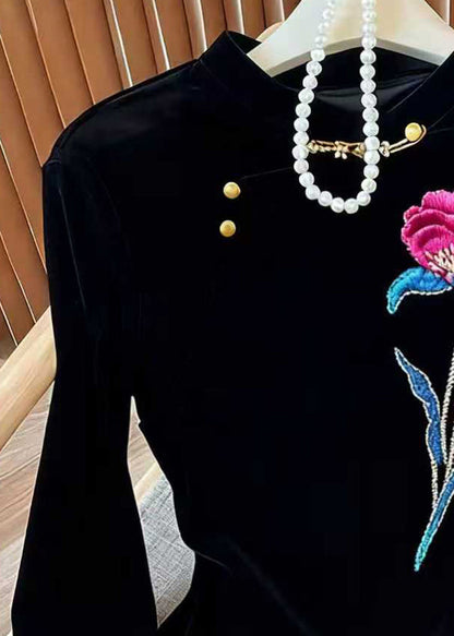 Gracefully Styled Blouse for Any Occasion
