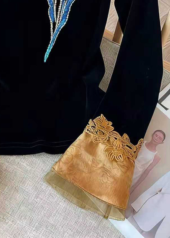 Gracefully Styled Blouse for Any Occasion