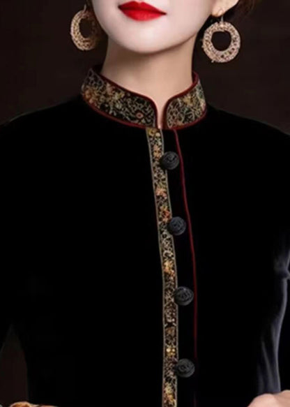 Elegantly Styled Coat for Everyday Wear