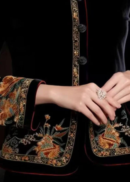 Elegantly Styled Coat for Everyday Wear