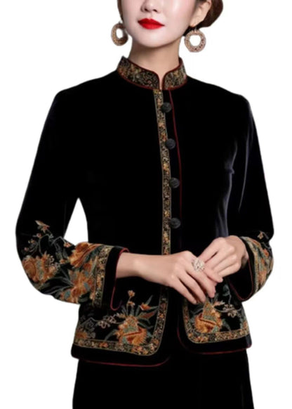 Elegantly Styled Coat for Everyday Wear