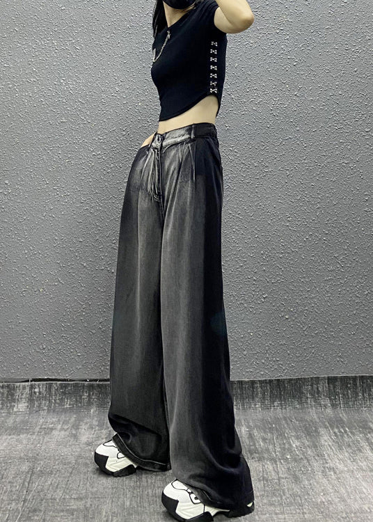 Effortlessly Elegant Pants with a Timeless Design