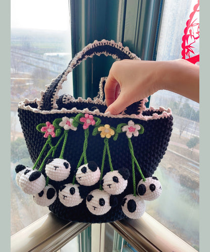 Beautifully Finished Bag in a Timeless Design