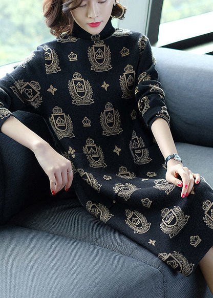 Classic Vintage Sweater with a Flattering Fit