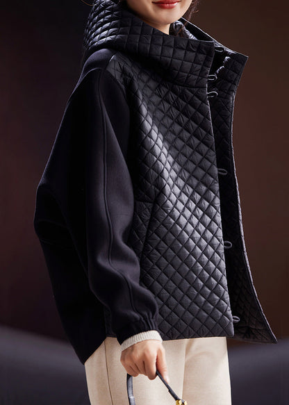 Well Tailored Coat with a Graceful Silhouette