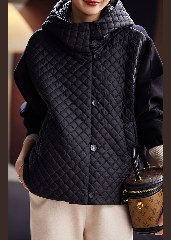Well Tailored Coat with a Graceful Silhouette