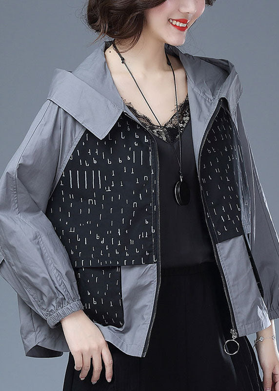 Classic Vintage Coat with a Flattering Fit