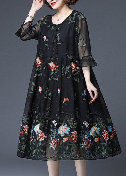 Sophisticated Dress with a Clean Classic Look