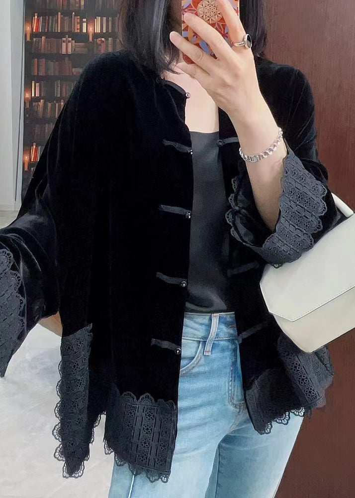 Beautifully Crafted Coat in a Classic Style