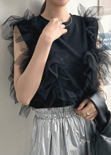 Sophisticated Garment with a Clean Classic Look