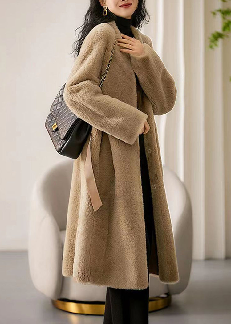 Elegantly Styled Coat for Everyday Wear