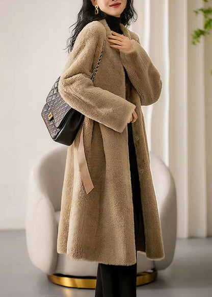 Elegantly Styled Coat for Everyday Wear