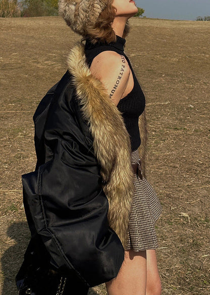 Gracefully Styled Coat for Any Occasion
