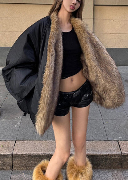 Gracefully Styled Coat for Any Occasion