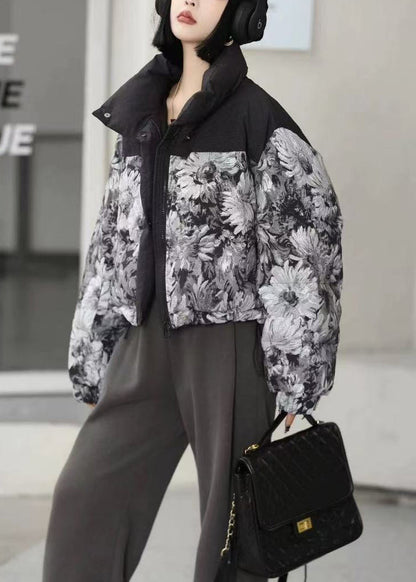 Effortlessly Elegant Jacket with a Timeless Design
