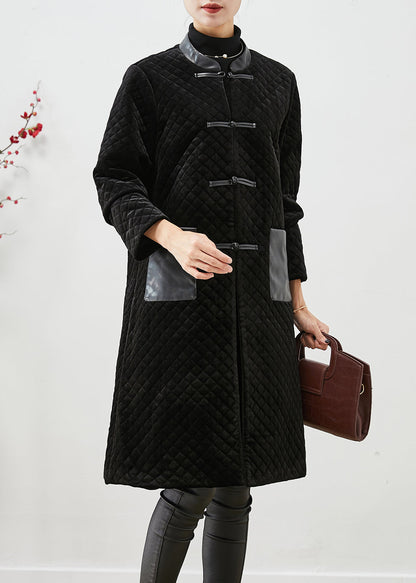 Classic Vintage & Enduringly Stylish Coat