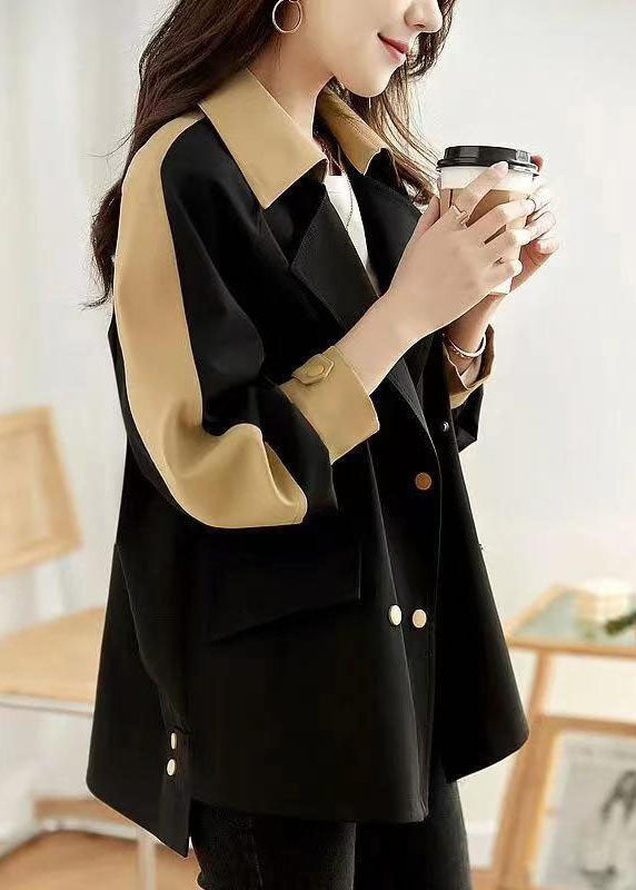 Elegantly Styled Coat for Everyday Wear