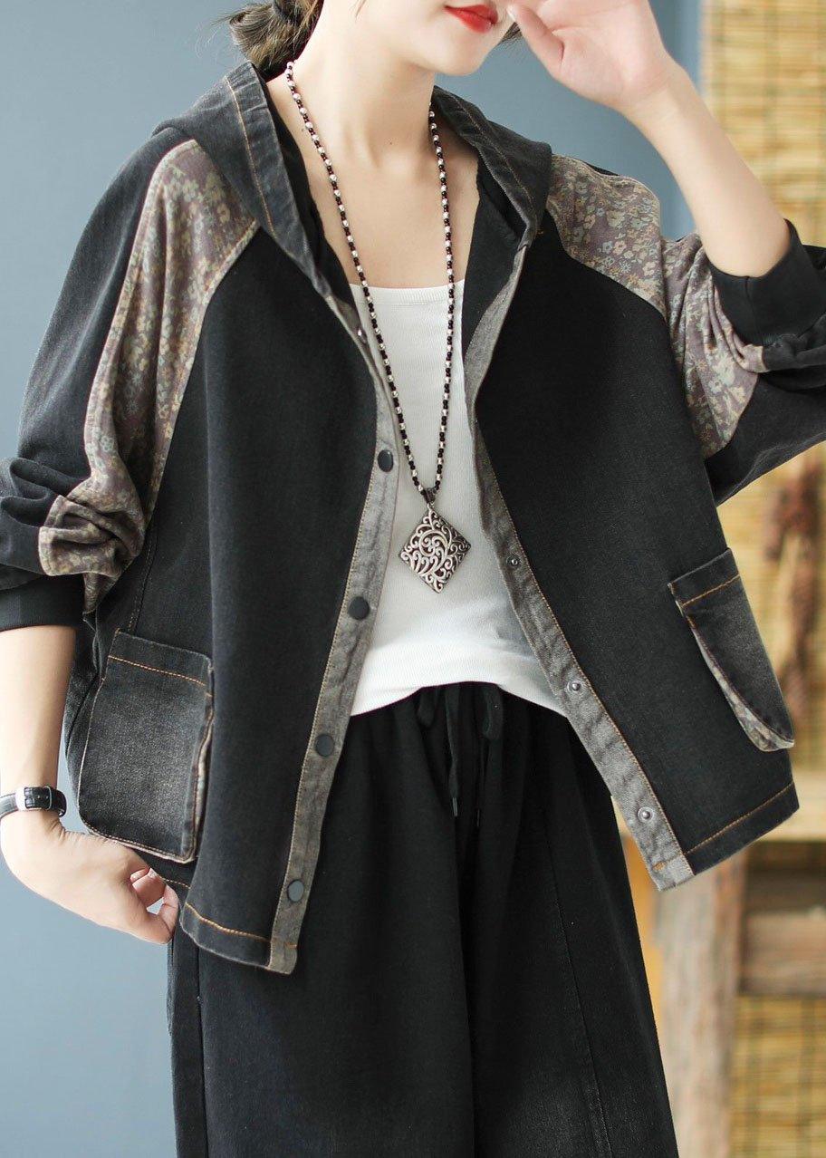 Beautifully Finished Coat in a Timeless Design