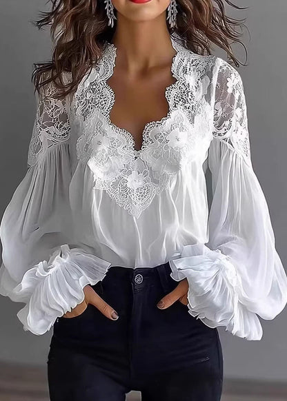 Classic Vintage Shirt with a Flattering Fit