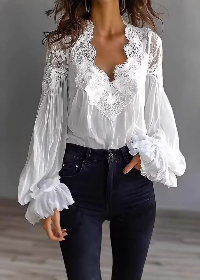 Classic Vintage Shirt with a Flattering Fit