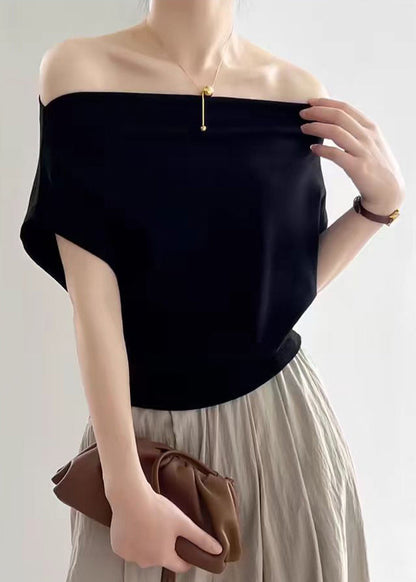 Well Tailored Shirt with a Graceful Silhouette