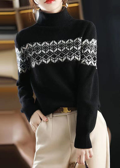 Beautifully Crafted Top in a Classic Style