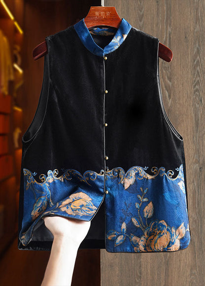A Vintage Style Coat with Delicate Timeless Details