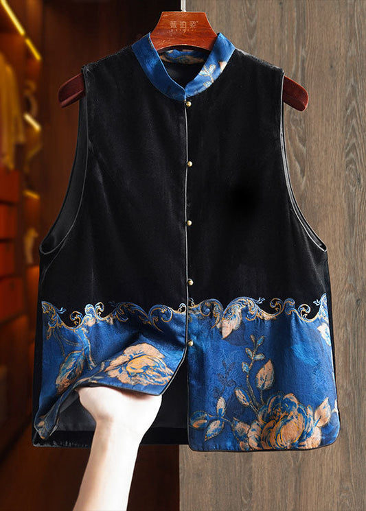 A Vintage Style Coat with Delicate Timeless Details