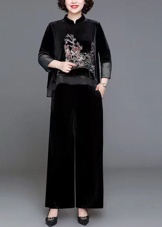 Gracefully Styled Garment for Any Occasion