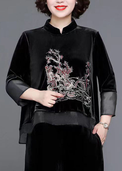 Gracefully Styled Garment for Any Occasion