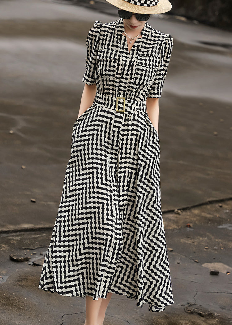 Well Tailored Dress with a Graceful Silhouette