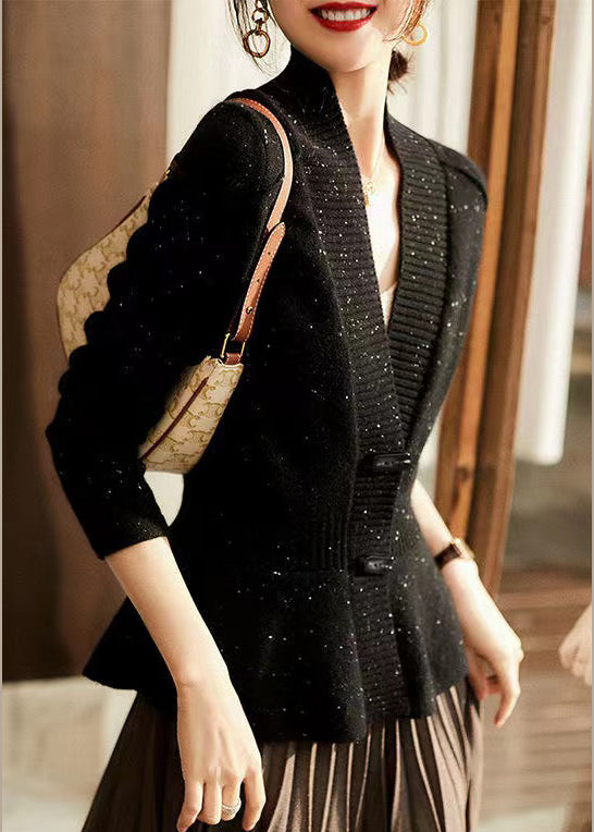 Polished Sweater with an Effortless Classic Look