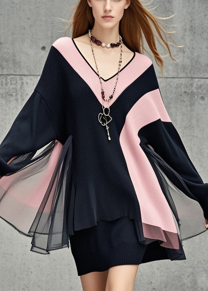 Classic Vintage Sweater with a Flattering Fit