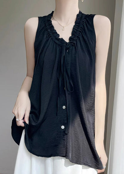Sophisticated Blouse with a Clean Classic Look