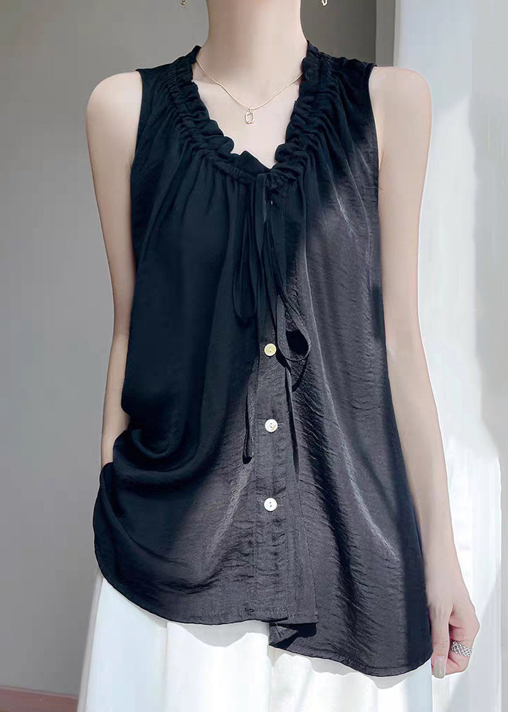 Sophisticated Blouse with a Clean Classic Look