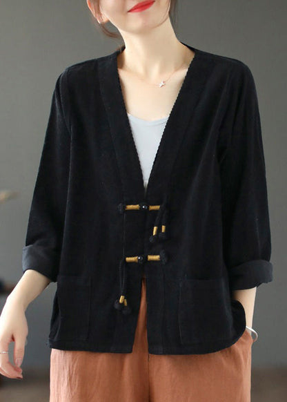 Elegantly Styled Coat for Everyday Wear