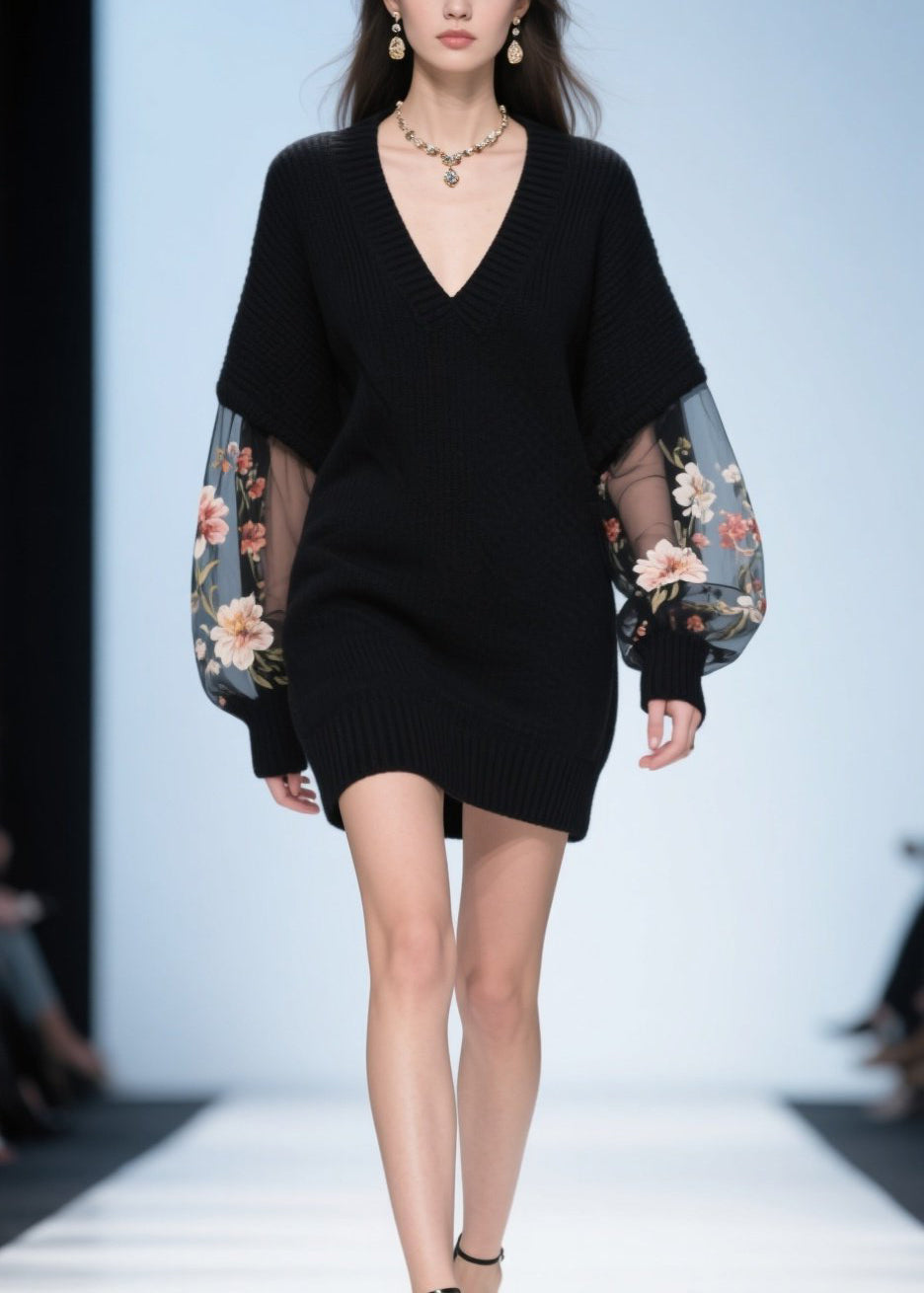 Well Tailored Sweater with a Graceful Silhouette