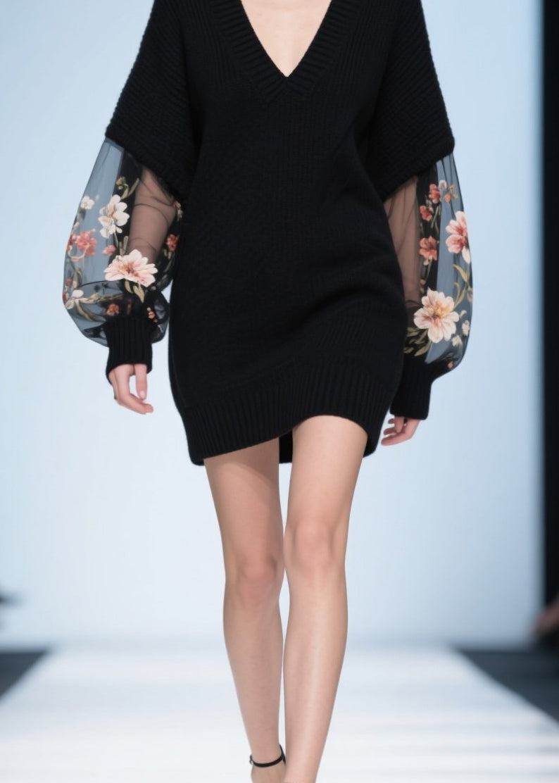 Well Tailored Sweater with a Graceful Silhouette