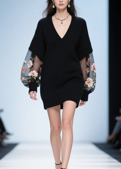 Well Tailored Sweater with a Graceful Silhouette