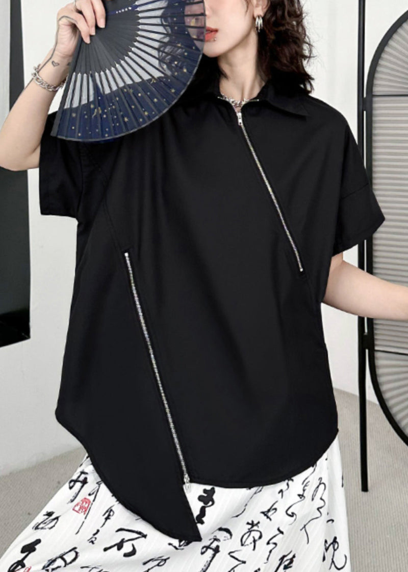 Beautifully Crafted Blouse in a Classic Style